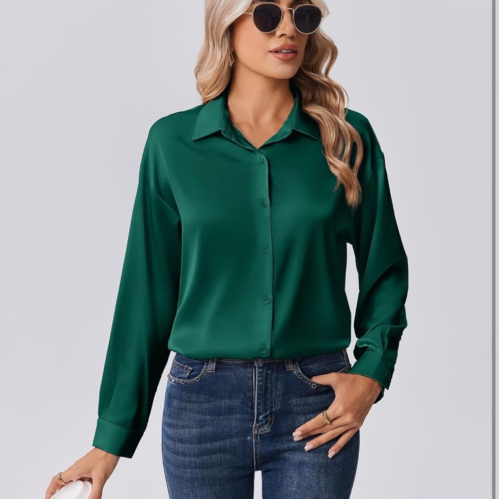 Elegant Green Women's Blouse